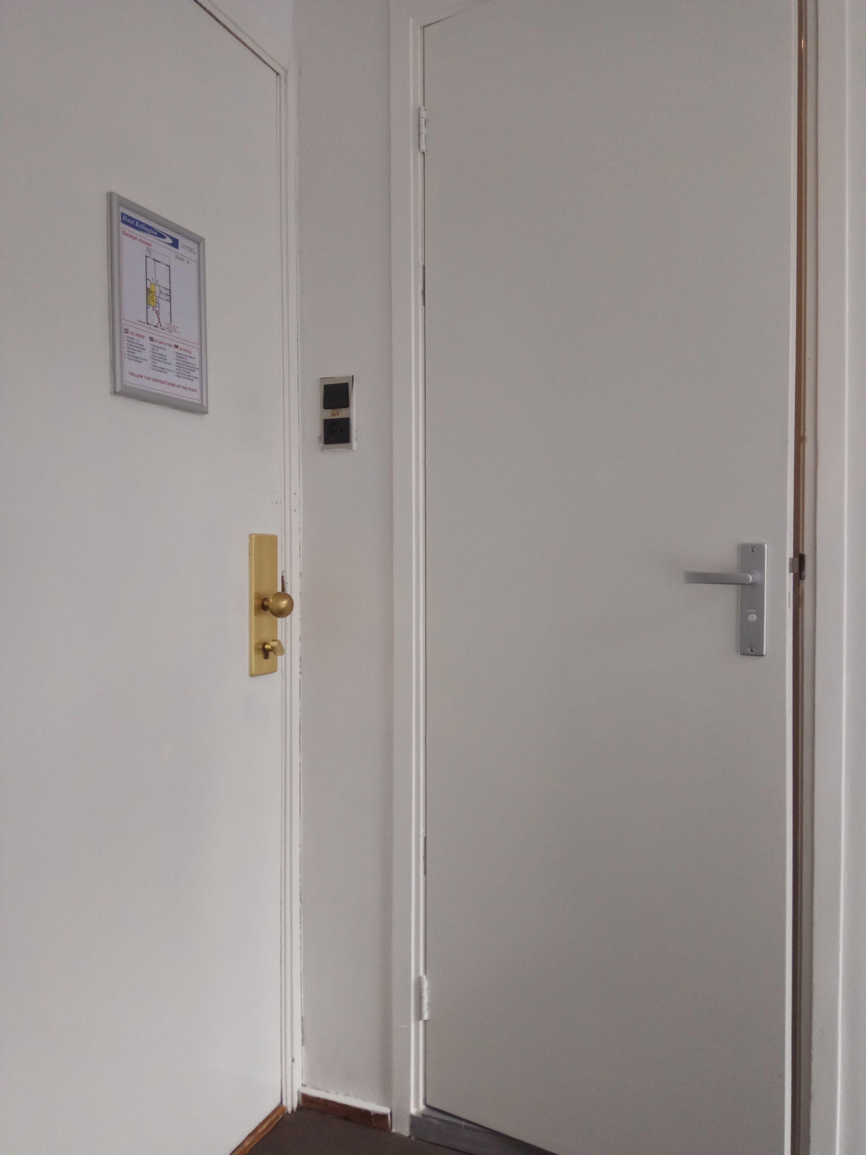 Zweibettzimmer mit eigenem Bad